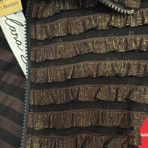 CLARA S. Ruffle Jacket - Picture 10 of 11